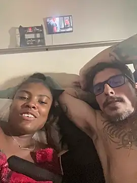 Snapshot of surftattoo chatting on February 27, 2026, 4:23 am surftattoo online show from February 27, 2026, 4:23 am