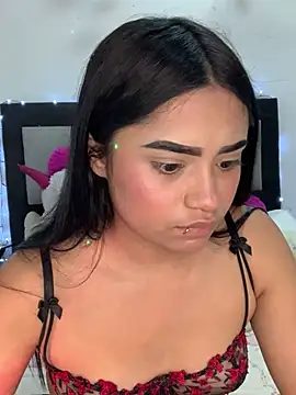 angiee bunny online show from March 4, 2026, 2:39 am