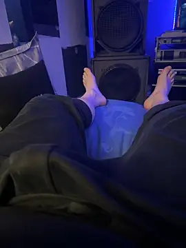 Snapshot of MatthewEmme2121 chatting on March 4, 2026, 3:18 pm MatthewEmme2121 online show from March 4, 2026, 3:18 pm