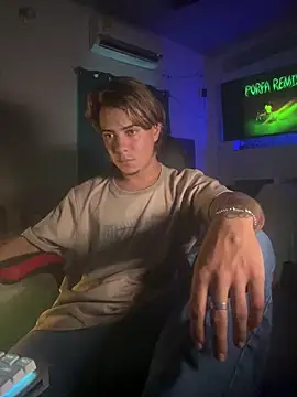 AngelLatinBoy online show from March 9, 2026, 9:30 pm