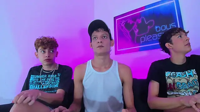 Desire Boys1 online show from March 9, 2026, 11:09 pm