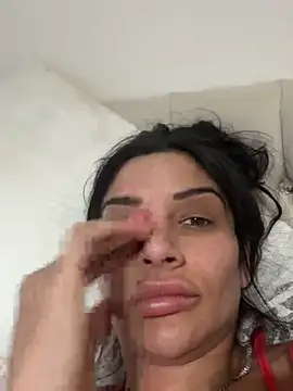 Miss juicy babes69 online show from March 9, 2026, 6:01 pm