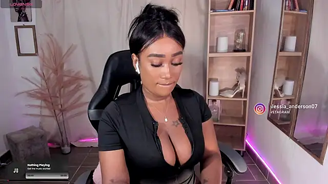 alessia anderson online show from February 10, 2026, 2:26 am