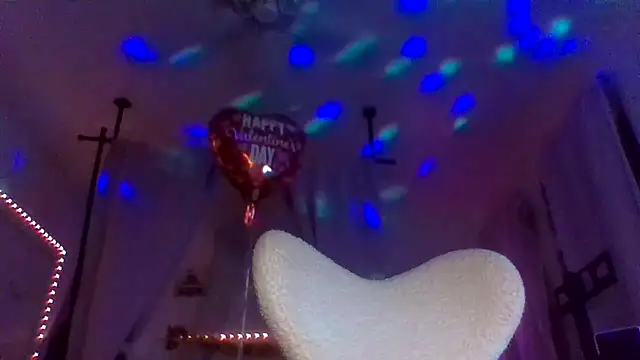 NailGoddessnow online show from February 15, 2026, 8:46 am