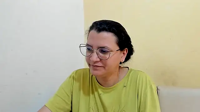 MARILYN GARCIA online show from February 11, 2026, 4:45 pm