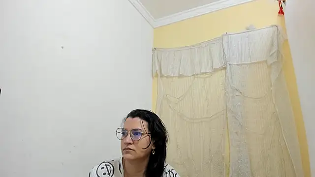 MARILYN GARCIA online show from February 22, 2026, 12:15 pm