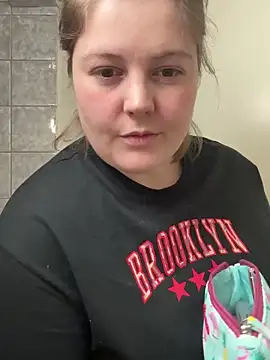 Snapshot of BootyLola chatting on February 10, 2025, 2:37 pm BootyLola online show from February 10, 2025, 2:37 pm