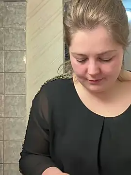 Snapshot of BootyLola chatting on March 8, 2025, 3:13 pm BootyLola online show from March 8, 2025, 3:13 pm