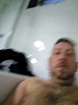 ktmtom247 online show from February 1, 2026, 6:34 am