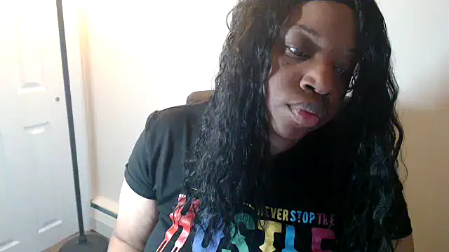 Sexymona1218 online show from February 10, 2026, 10:58 pm