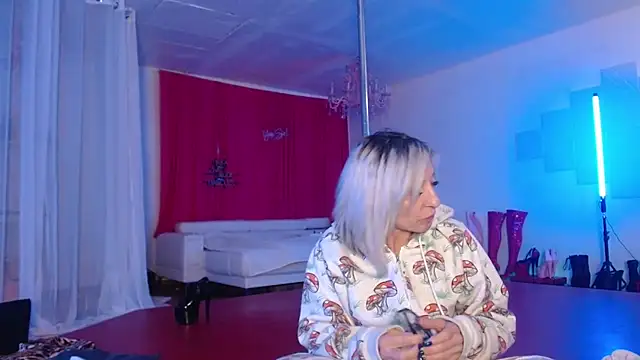 Sweet-Ginger online show from January 11, 2026, 6:35 pm