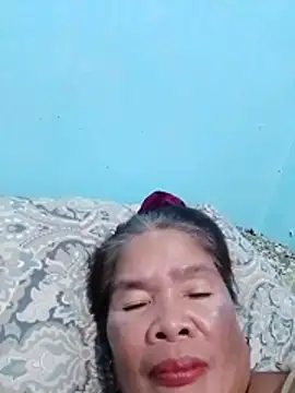 Snapshot of sexylizzy4u chatting on February 14, 2026, 4:37 pm sexylizzy4u online show from February 14, 2026, 4:37 pm