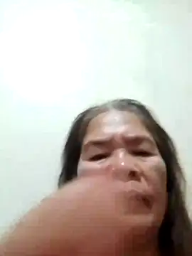 Snapshot of sexylizzy4u chatting on February 16, 2026, 10:17 pm sexylizzy4u online show from February 16, 2026, 10:17 pm