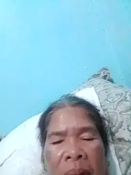 Snapshot of sexylizzy4u chatting on February 17, 2026, 2:35 pm sexylizzy4u online show from February 17, 2026, 2:35 pm