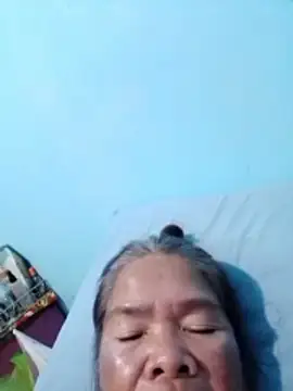 Snapshot of sexylizzy4u chatting on February 22, 2026, 2:48 pm sexylizzy4u online show from February 22, 2026, 2:48 pm