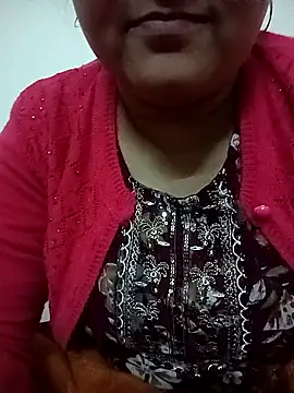 Snapshot of naughtymadam chatting on February 18, 2026, 2:24 pm naughtymadam online show from February 18, 2026, 2:24 pm