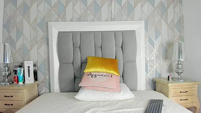 Snapshot of Princsgirl_ chatting on March 2, 2026, 6:15 pm Princsgirl online show from March 2, 2026, 6:15 pm