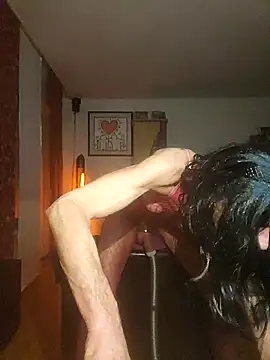 Snapshot of Python43 chatting on February 7, 2026, 5:49 pm Python43 online show from February 7, 2026, 5:49 pm