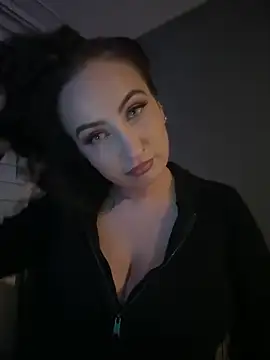 itsCassie online show from February 12, 2025, 9:01 pm