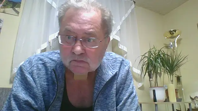 Snapshot of mexiko55 chatting on February 4, 2026, 5:41 pm mexiko55 online show from February 4, 2026, 5:41 pm