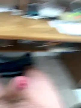 Snapshot of toyotagts chatting on November 27, 2025, 5:04 pm toyotagts online show from November 27, 2025, 5:04 pm