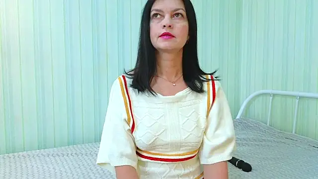 Snapshot of _Lily_ chatting on February 6, 2026, 8:51 am Lily online show from February 6, 2026, 8:51 am