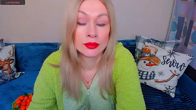 EllenMoore online show from March 2, 2026, 3:09 am