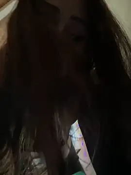 Snapshot of Kira_tattoo chatting on December 13, 2024, 6:05 pm Kira tattoo online show from December 13, 2024, 6:05 pm