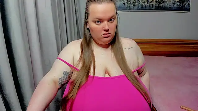 Snapshot of _MarryGirl_ chatting on October 2, 2025, 1:40 pm MarryGirl online show from October 2, 2025, 1:40 pm