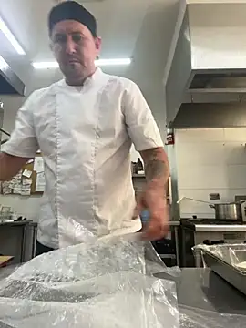 xavier 1988 online show from February 14, 2026, 7:43 pm