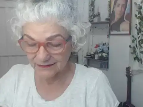 FunnyGrandma online show from September 10, 2025, 1:27 am