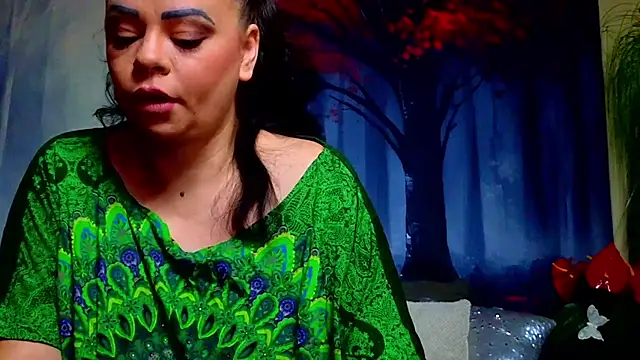 ElizabethEven online show from February 15, 2026, 8:16 pm