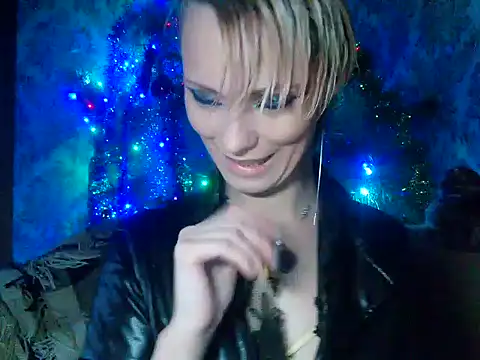 WildMissNiks online show from December 28, 2024, 10:58 am