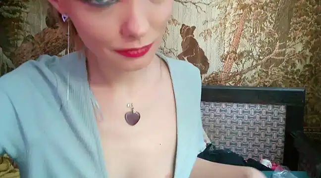 WildMissNiks online show from February 18, 2025, 11:33 am