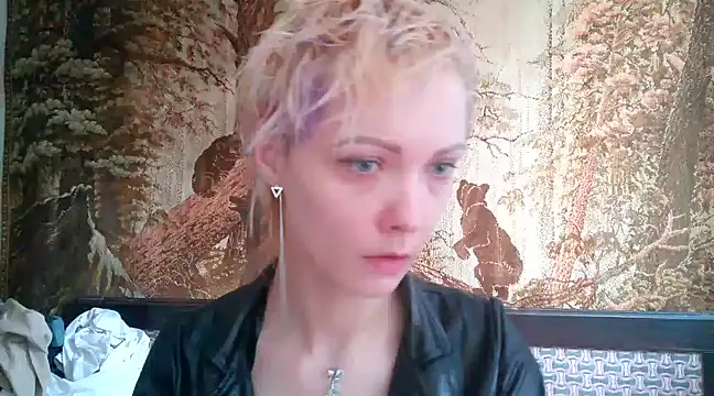 WildMissNiks online show from March 16, 2025, 8:32 am