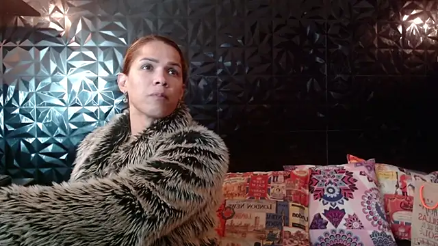 Snapshot of PINK__LOLA1 chatting on February 26, 2026, 11:59 pm PINK LOLA1 online show from February 26, 2026, 11:59 pm