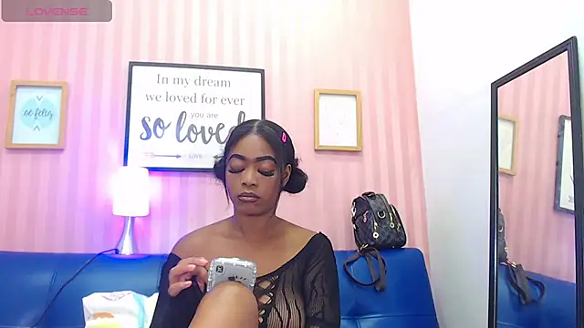 EvelynHeather online show from March 8, 2025, 2:51 pm