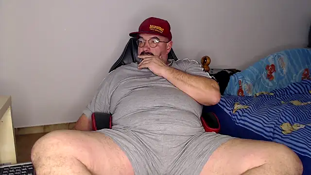 Snapshot of fraboys chatting on February 19, 2026, 5:09 pm fraboys online show from February 19, 2026, 5:09 pm