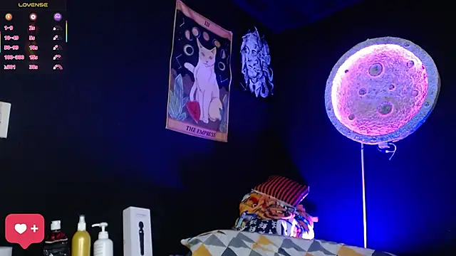 girl intense444 online show from February 21, 2026, 1:12 pm