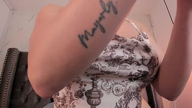 Kim Blane online show from October 7, 2025, 3:36 am