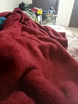 Snapshot of modelo38528061 chatting on December 23, 2024, 2:56 am modelo38528061 online show from December 23, 2024, 2:56 am