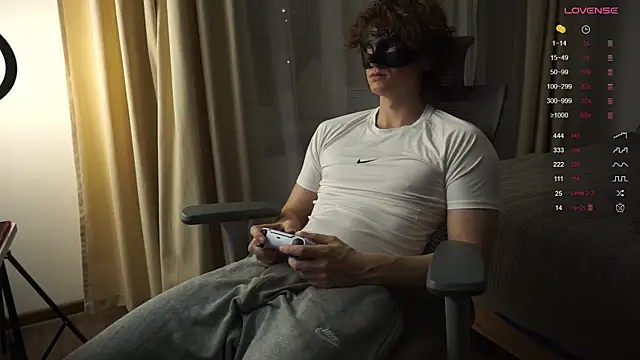 Snapshot of BumBuster69 chatting on November 1, 2025, 6:32 pm BumBuster69 online show from November 1, 2025, 6:32 pm