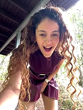 alana15 online show from September 27, 2025, 3:17 pm