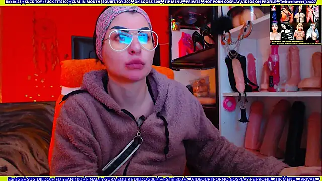 cuminmenowbbyx online show from January 19, 2026, 2:43 pm