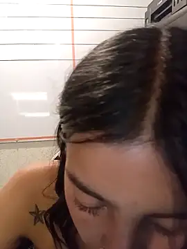 skinny Yizz online show from February 5, 2026, 7:46 am