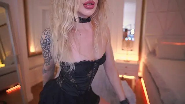 GraceCandy online show from February 12, 2026, 3:51 pm