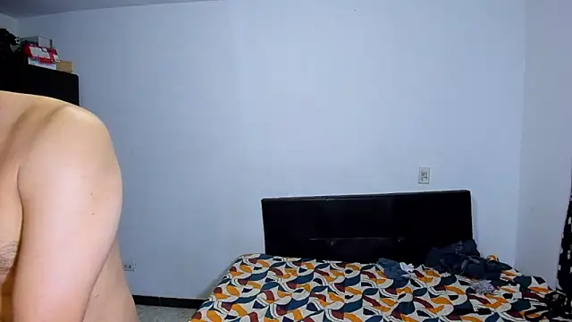 Snapshot of ares_sexxx chatting on February 16, 2026, 2:18 am ares sexxx online show from February 16, 2026, 2:18 am