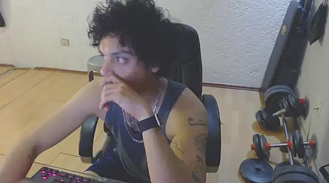 Snapshot of GruesoMexico chatting on March 19, 2025, 4:47 am GruesoMexico online show from March 19, 2025, 4:47 am