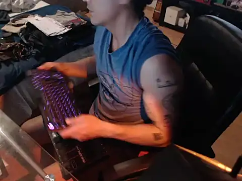 Snapshot of GruesoMexico chatting on March 1, 2026, 5:42 am GruesoMexico online show from March 1, 2026, 5:42 am