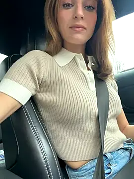 -AngelAri- online show from December 4, 2025, 9:18 am